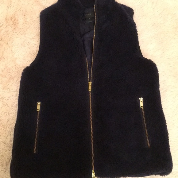 J. Crew excursion faux fur vest - Picture 6 of 8